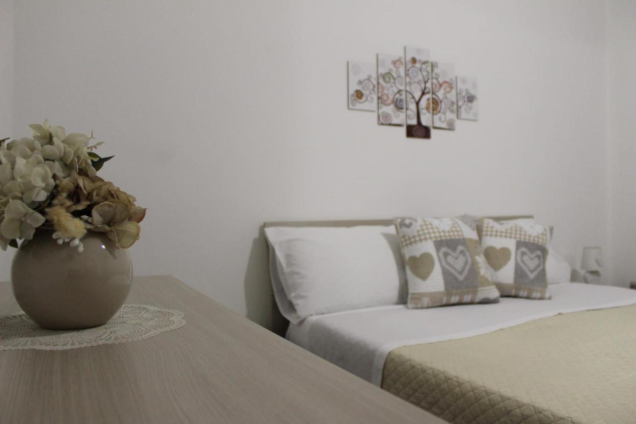 Chez Les Soeurs Apartment ปอมเปอี ภายนอก รูปภาพ